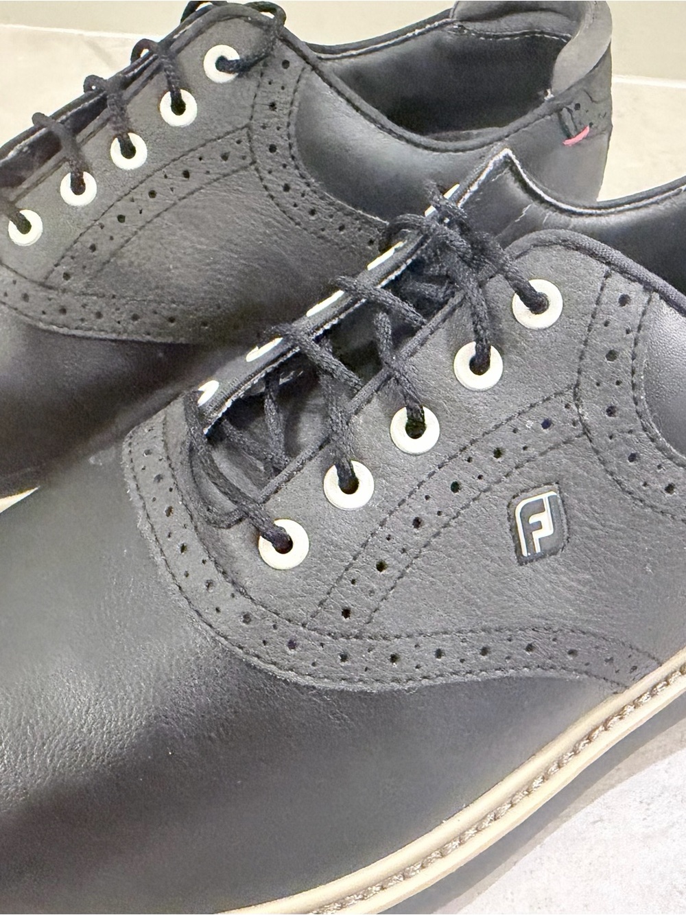 FootJoy Black Leather Golf Shoes - Picture 3 of 10